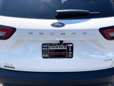New 2026 Ford Escape ST-Line w/ Tech Pack #1 AWD/4WD image 13