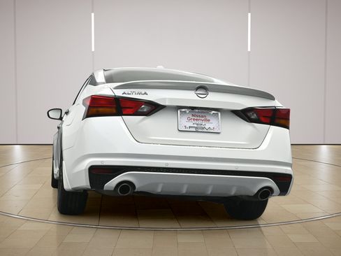Certified 2025 Nissan Altima 2.5 SV w/ SV Special Edition Package FWD image 27