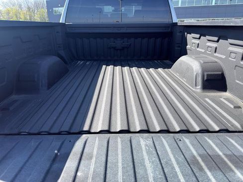 Used 2023 Chevrolet Silverado 1500 LT w/ Protection Package AWD/4WD image 8