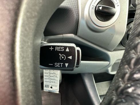 Used 2012 Toyota Tacoma 4x4 Double Cab w/ SR5 Pkg image 22
