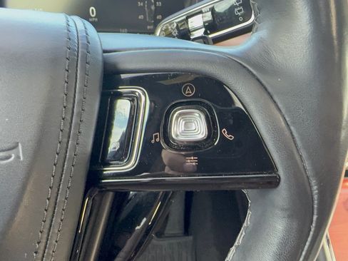 Used 2022 Lincoln Aviator Reserve w/ Equipment Group 201A AWD/4WD image 19