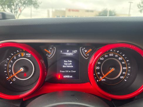 Used 2019 Jeep Wrangler Sport AWD/4WD image 8