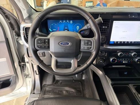 Used 2025 Ford F250 Lariat w/ Lariat Ultimate Package image 16