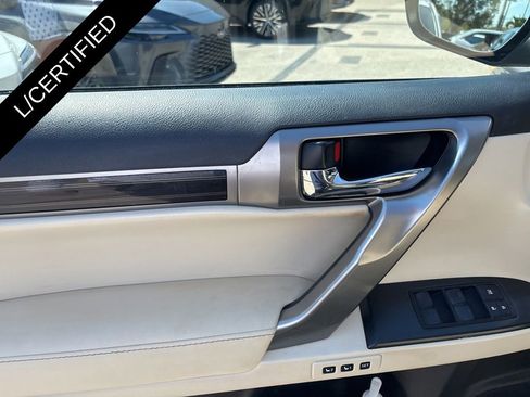 Used 2023 Lexus GX 460 Premium w/ Premium Package image 20