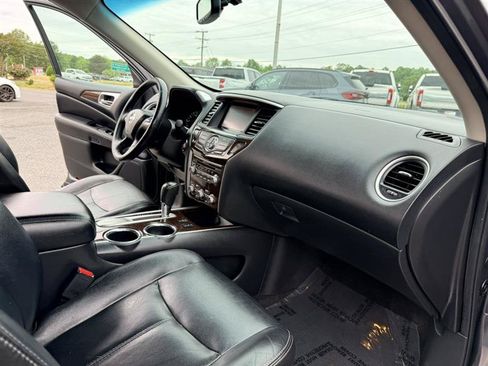 Used 2013 Nissan Pathfinder SL w/ Cargo Pkg FWD image 12