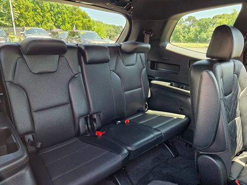 Used 2024 Kia Telluride EX X-Line AWD/4WD image 30