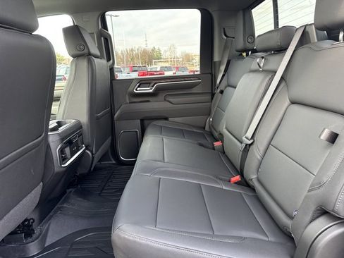 New 2026 GMC Sierra 2500 SLT w/ SLT Premium Package image 5