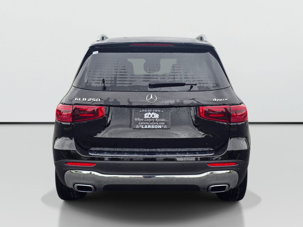 New 2026 Mercedes-Benz GLB 250 4MATIC image 4