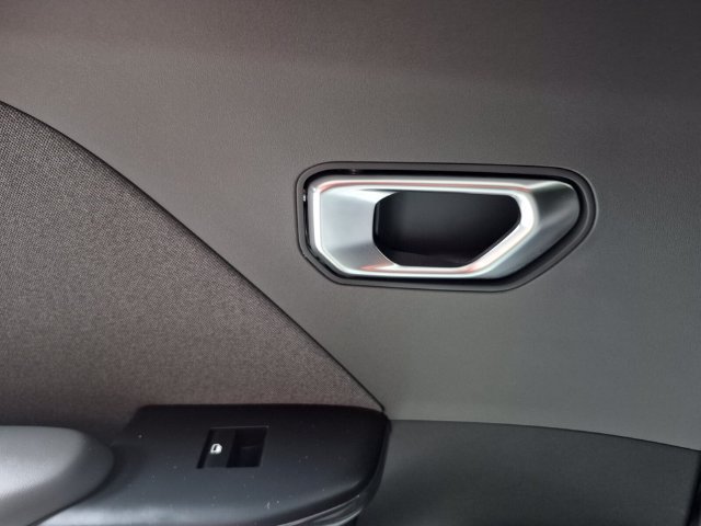 Used 2025 Kia K4 EX FWD image 29
