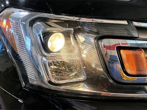 Used 2020 Ford Expedition Max Limited image 30