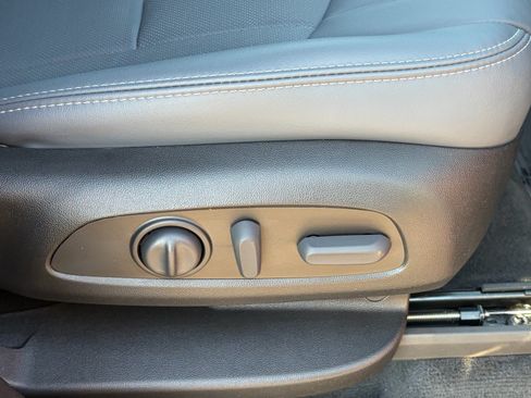 Used 2023 Buick Enclave Essence w/ Experience Buick Package FWD image 32