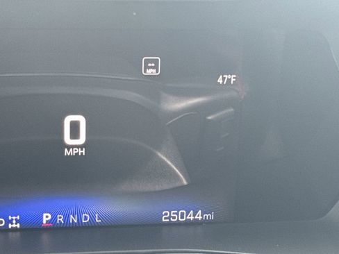 Used 2023 Chevrolet Colorado Z71 w/ Z71 Convenience Package 2 image 22