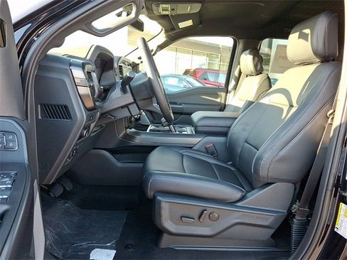 New 2025 Ford F150 Lariat w/ Equipment Group 501A Mid image 9