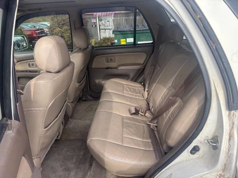 Used 2002 Toyota 4Runner Limited image 12