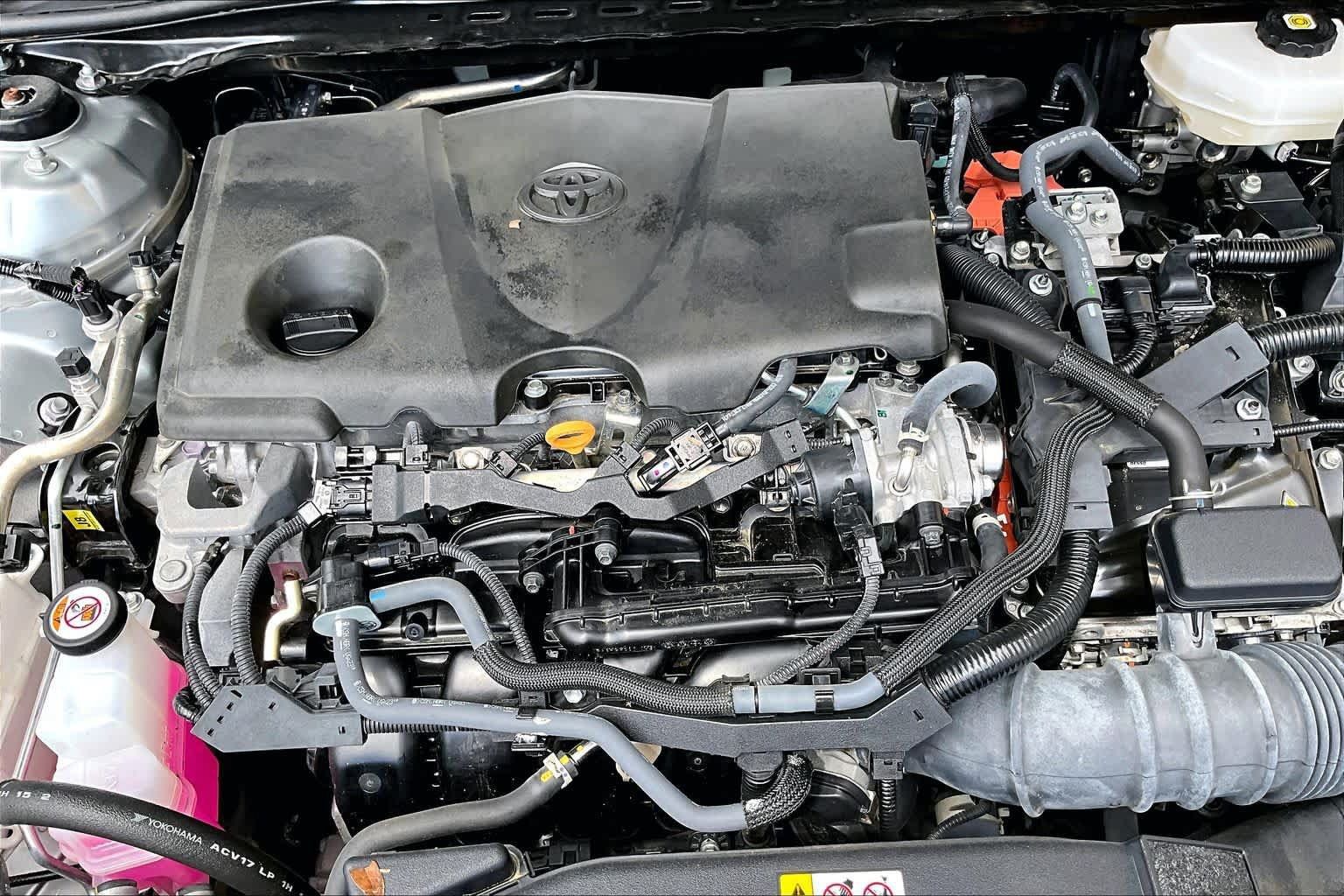 Used 2025 Toyota Camry LE FWD image 33