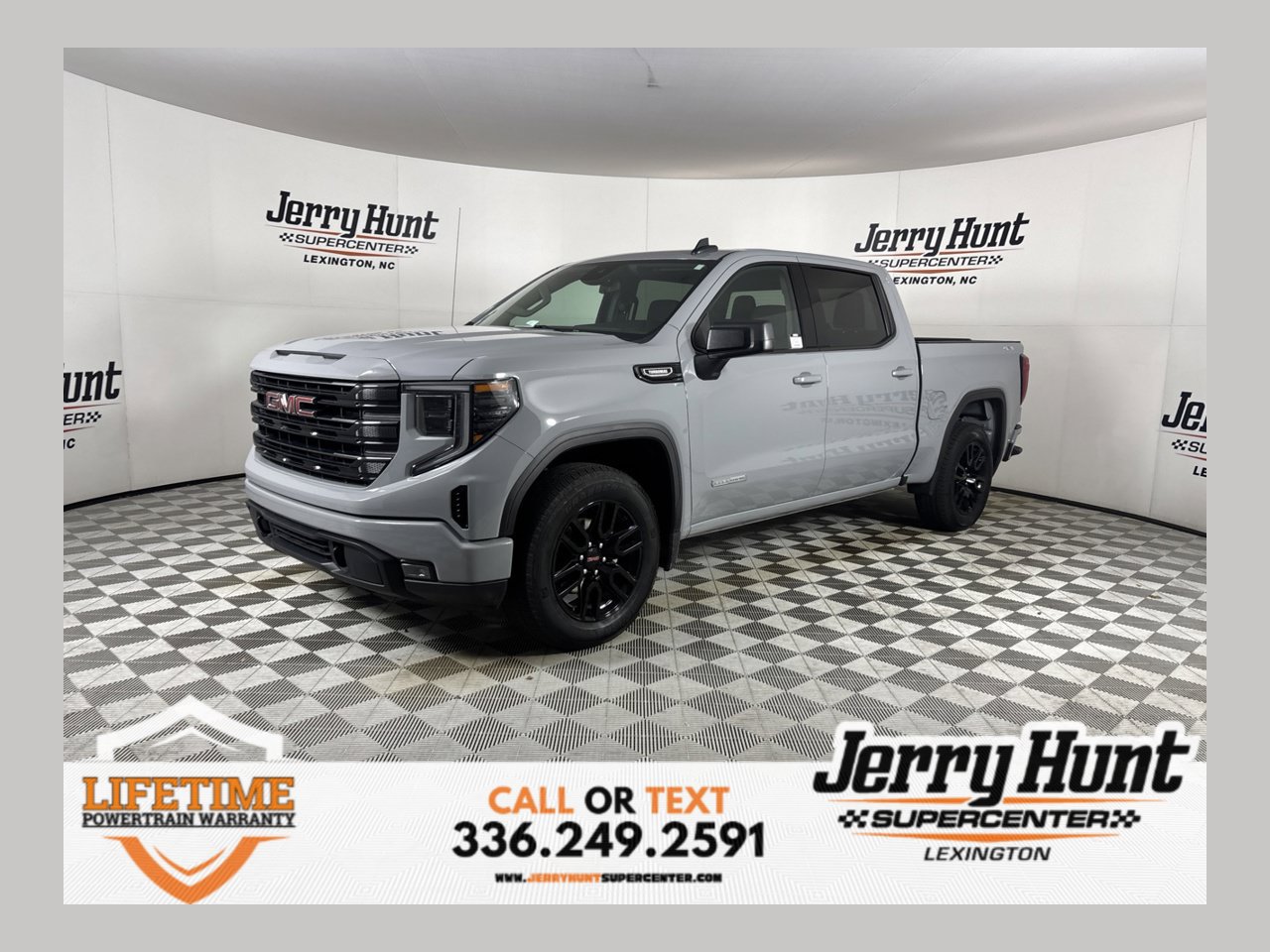 Used 2024 GMC Sierra 1500 Elevation AWD/4WD image 1