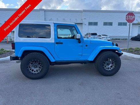 Used 2017 Jeep Wrangler Sahara w/ Quick Order Package 24E Chief AWD/4WD image 6