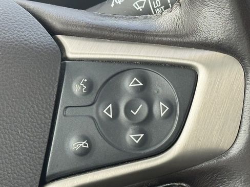 Used 2022 GMC Canyon Denali image 15