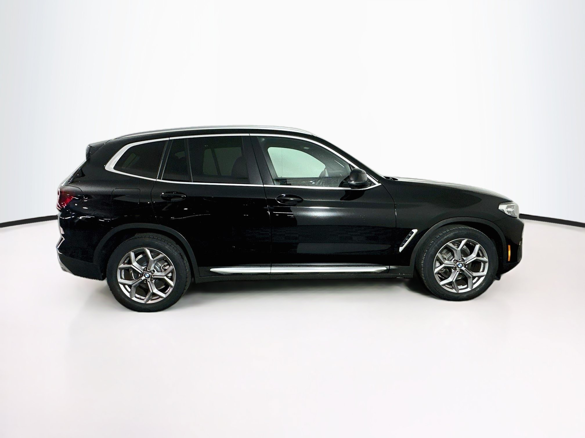 Used 2023 BMW X3 sDrive30i RWD image 10