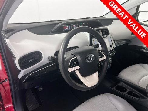 Used 2017 Toyota Prius Two w/ Carpet Mat Package image 9