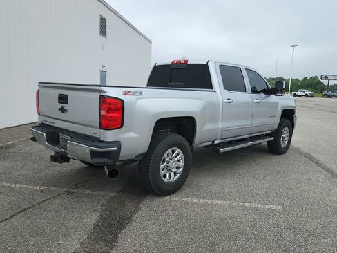 Used 2017 Chevrolet Silverado 2500 LTZ w/ Duramax Plus Package AWD/4WD image 7
