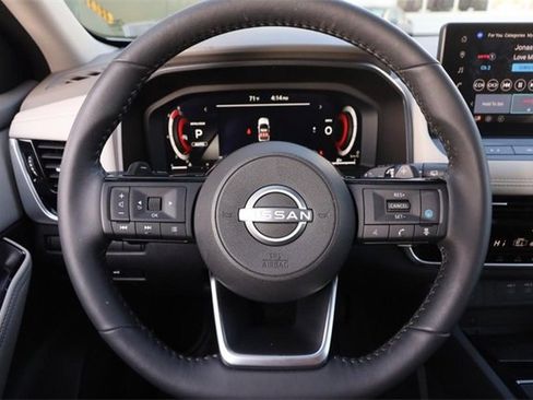 Certified 2024 Nissan Rogue SL w/ SL Premium Package image 12