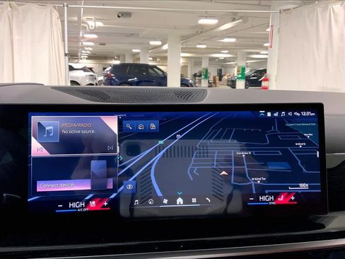 New 2026 BMW X5 xDrive40i image 18