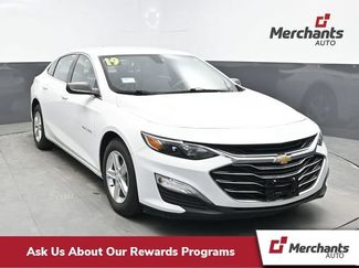 Used 2019 Chevrolet Malibu LS FWD video 1