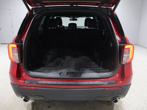 Used 2022 Ford Explorer ST-Line image 21