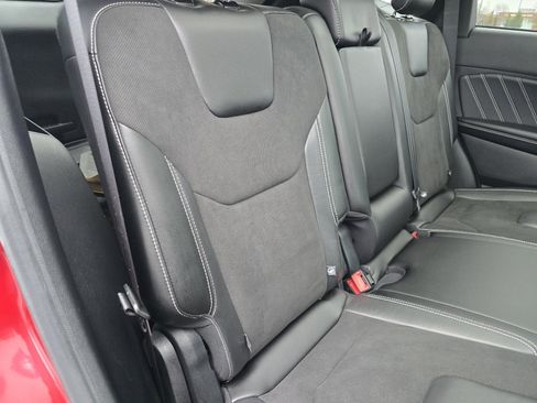 Used 2020 Ford Edge ST w/ Equipment Group 401A image 21