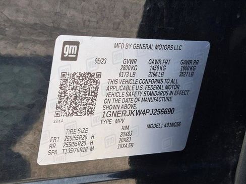 Used 2023 Chevrolet Traverse RS w/ LPO, Floor Liner Package FWD image 25
