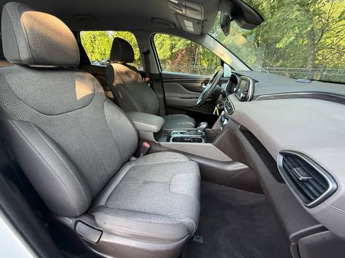 Used 2019 Hyundai Santa Fe SE AWD/4WD image 30
