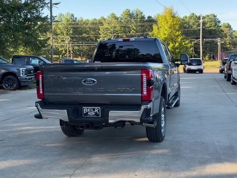 New 2026 Ford F250 Lariat w/ Lariat Premium Package image 6