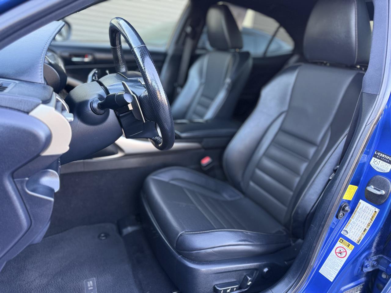 Used 2016 Lexus IS 200t w/ F Sport Package RWD image 12