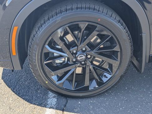 New 2026 Nissan Rogue Platinum AWD/4WD image 9