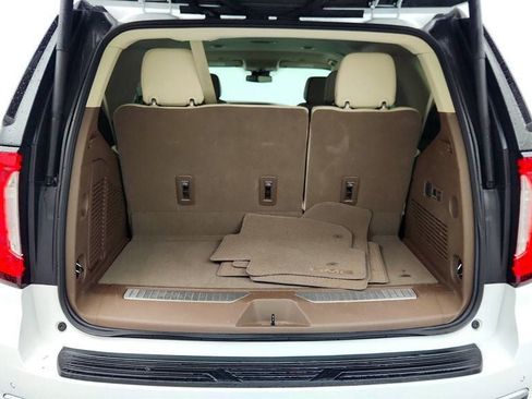 Used 2023 GMC Yukon Denali image 22