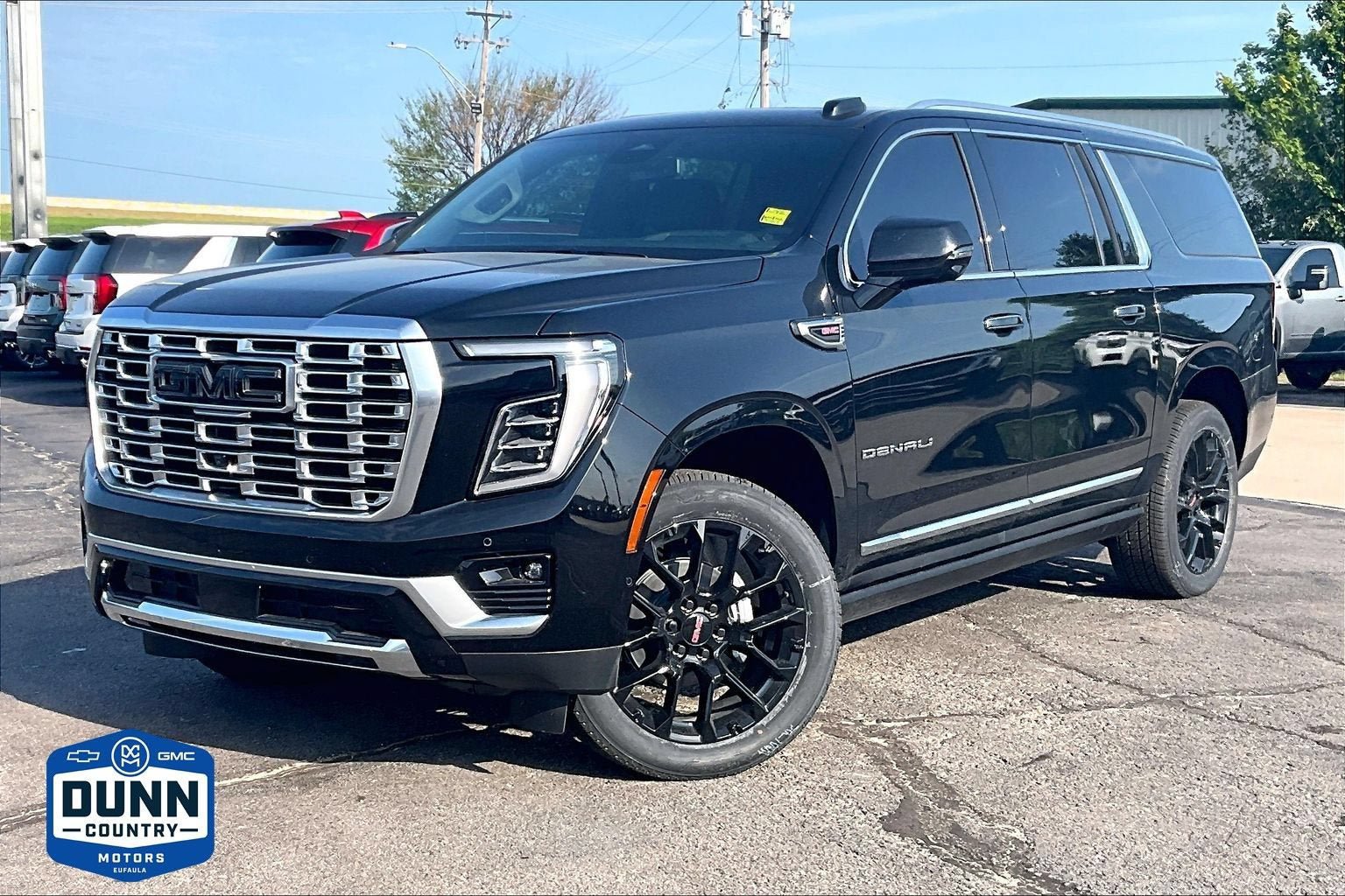 New 2026 GMC Yukon XL Denali AWD/4WD image 1