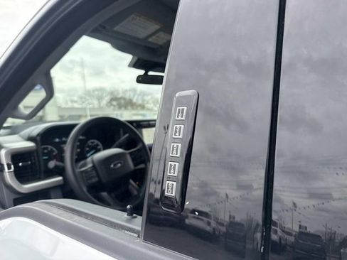 Used 2024 Ford F250 XLT w/ FX4 Off-Road Package image 18