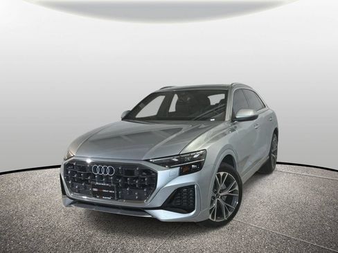 Used 2025 Audi Q8 Premium w/ Convenience Package AWD/4WD image 1