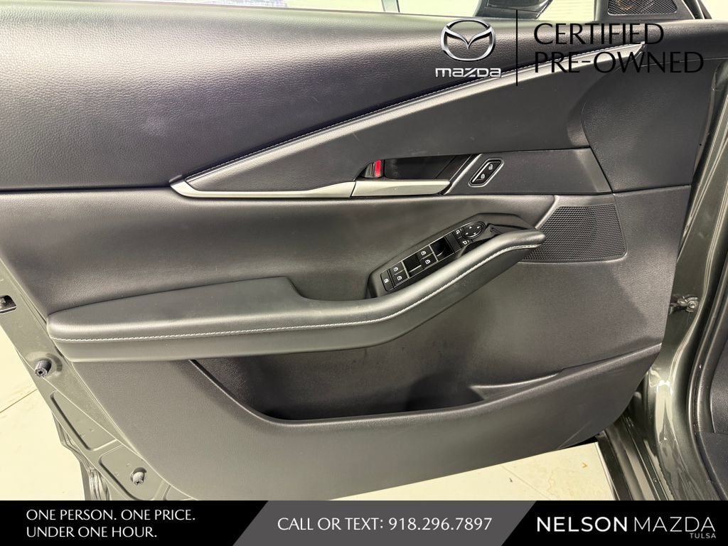 Certified 2024 MAZDA CX-30 AWD 2.5 S w/ Select Sport Pkg image 18