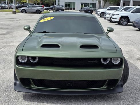 Used 2023 Dodge Challenger SRT Hellcat image 2