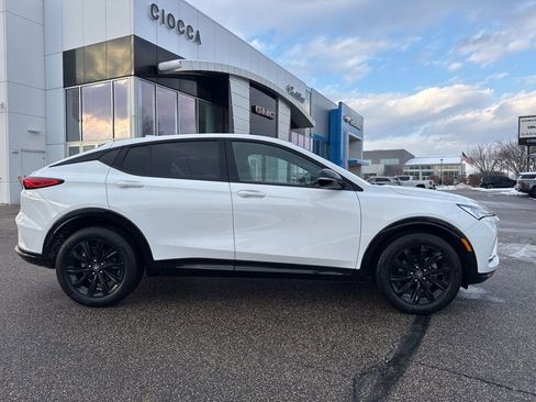 Used 2024 Buick Envista Sport Touring w/ Convenience I Package image 14