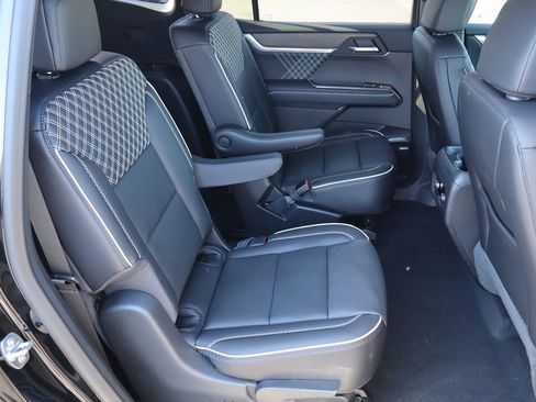 New 2026 GMC Acadia Denali w/ Super Cruise Package image 24