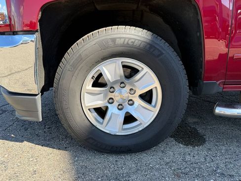 Certified 2018 Chevrolet Silverado 1500 LT w/ All Star Edition AWD/4WD image 12