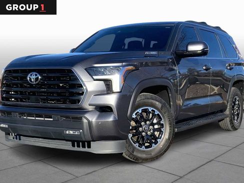 Certified 2025 Toyota Sequoia SR5 image 1