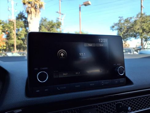 Used 2023 Honda Civic Sport image 7