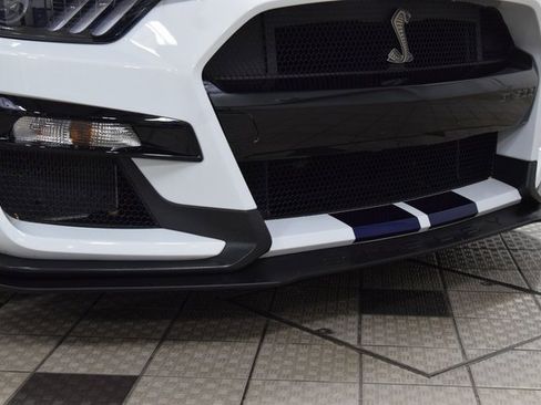Used 2021 Ford Mustang Shelby GT500 w/ Technology Package image 13