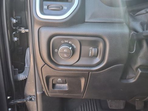 Certified 2021 RAM 1500 Big Horn AWD/4WD image 15
