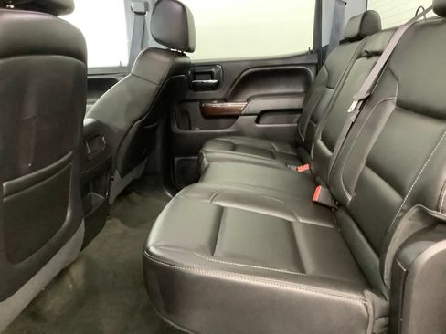 Used 2014 GMC Sierra 1500 SLT w/ SLT Crew Cab Value Package AWD/4WD image 6