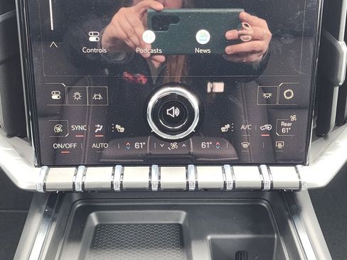 New 2025 GMC Acadia Elevation w/ Super Cruise Package image 32